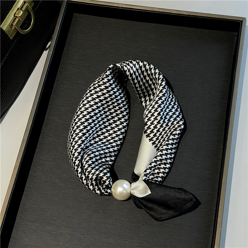 🤍 Collier avec rangée de perles et fermoir magnétique – Fermoir magnétique, prêt en quelques secondes !✨📦