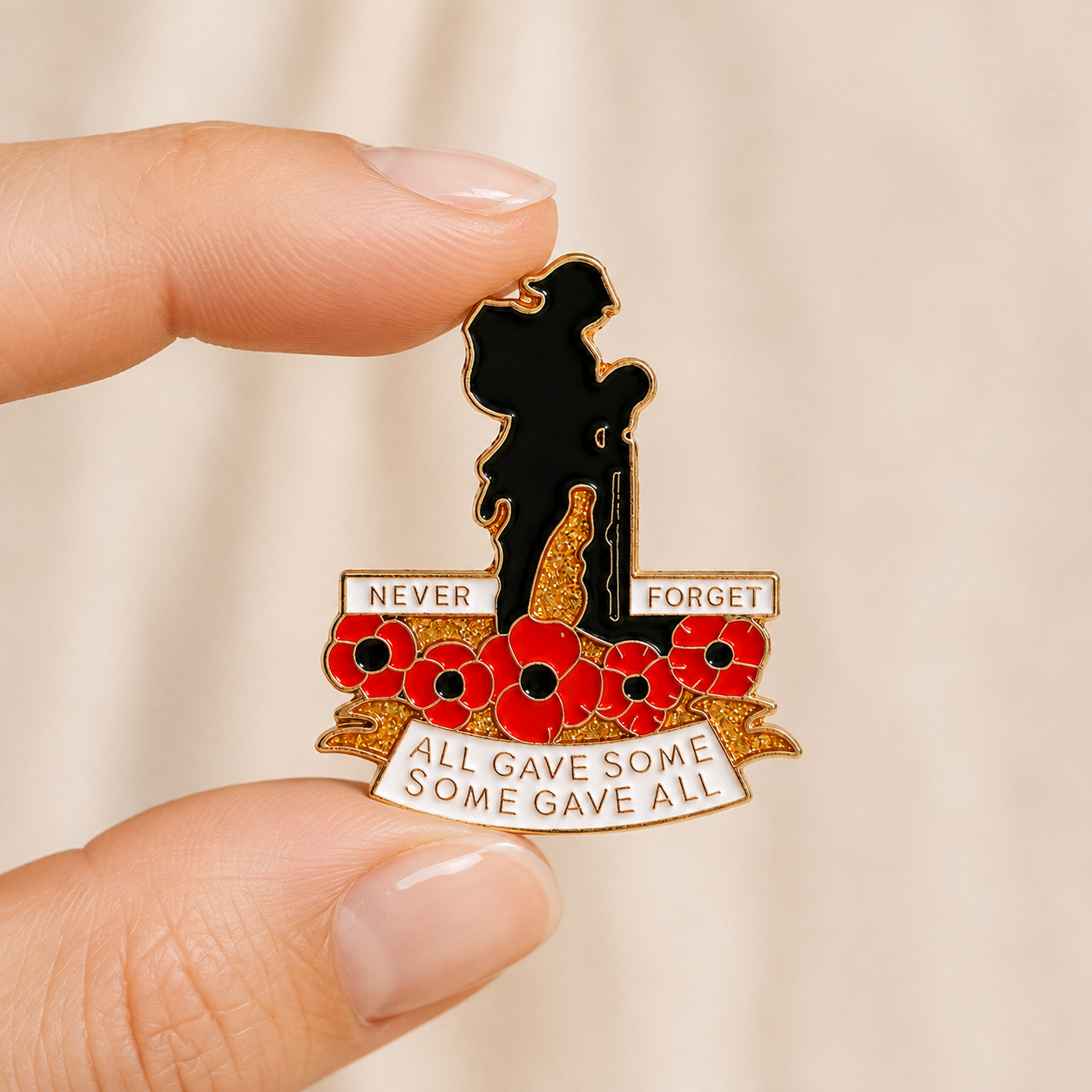 🌺 Broche commémorative « Red Poppy » en édition limitée pour le 111e anniversaire