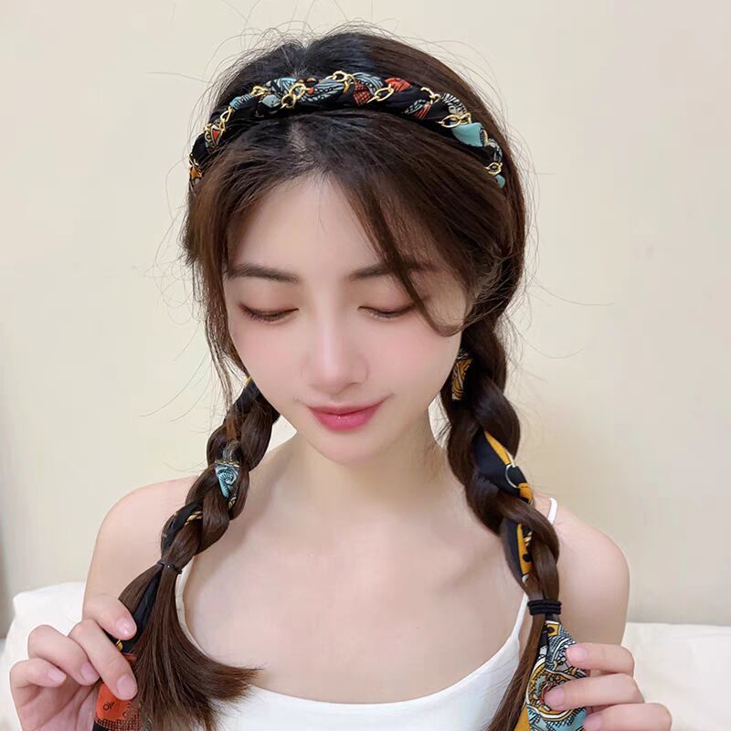 Nouveau bandeau en tissu – accessoire pour cheveux de style ethnique avec une chaîne tressée et un ruban ondulé