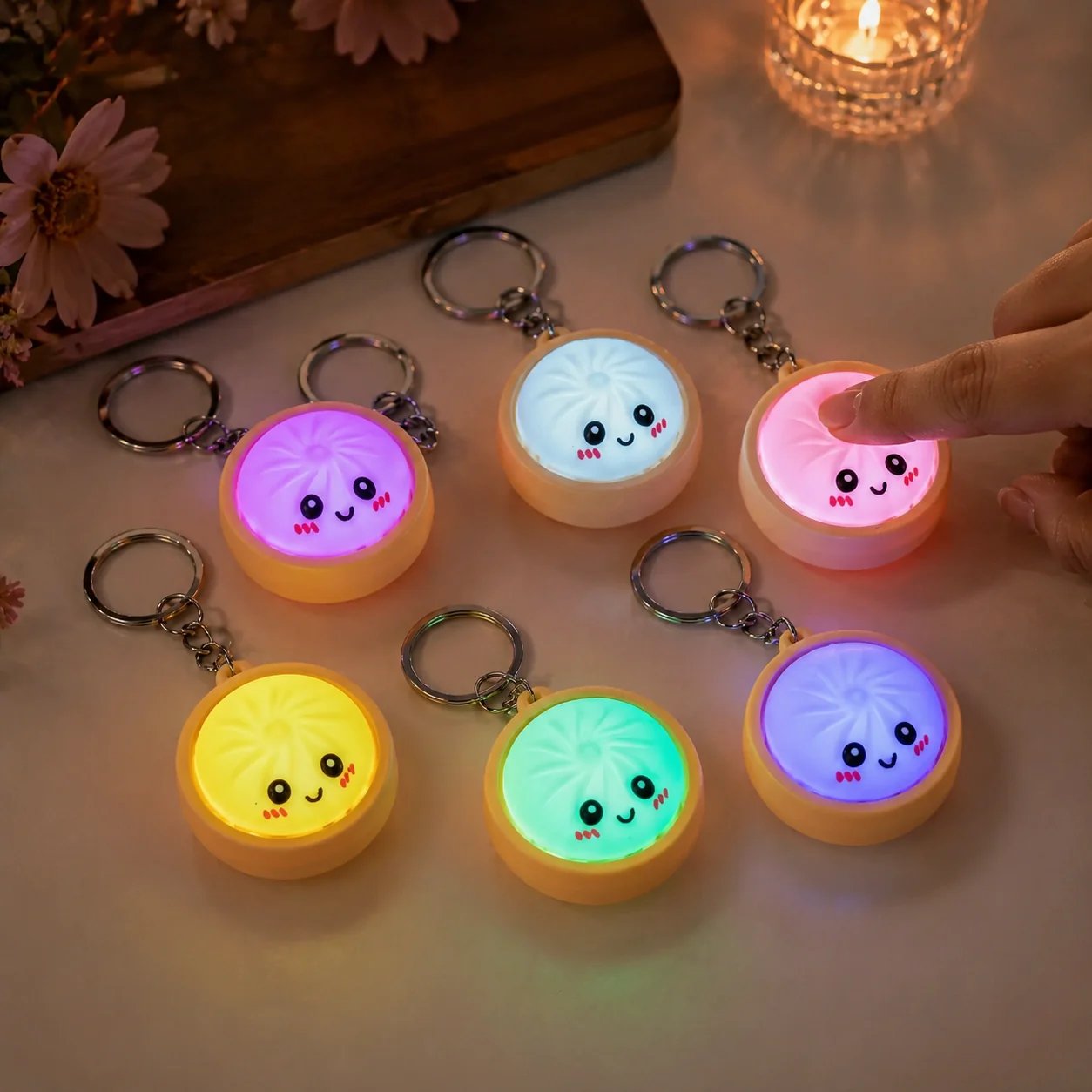 🔥  Porte-clés anti-stress « Cute Dumpling » à presser – lumière tactile