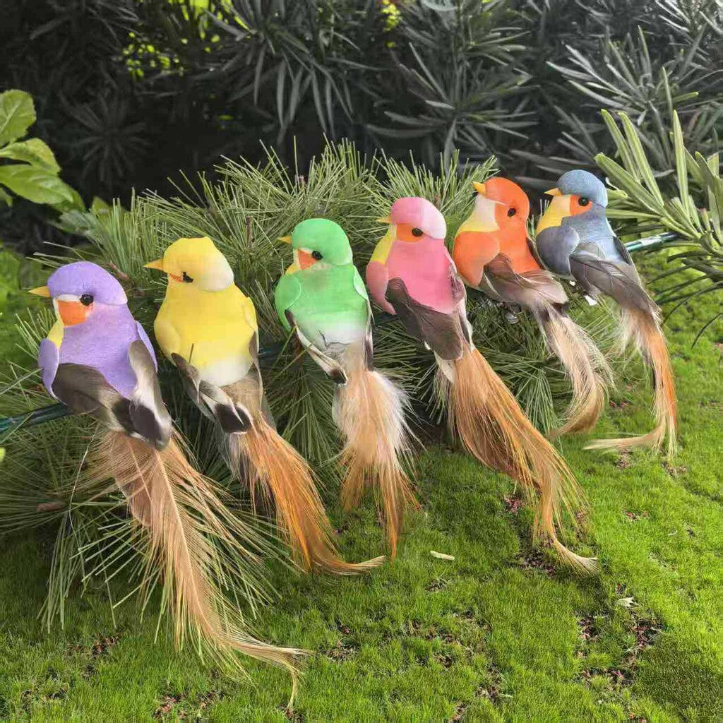 🐦 Oiseaux en plumes artificielles avec pince (12 pièces par paquet)