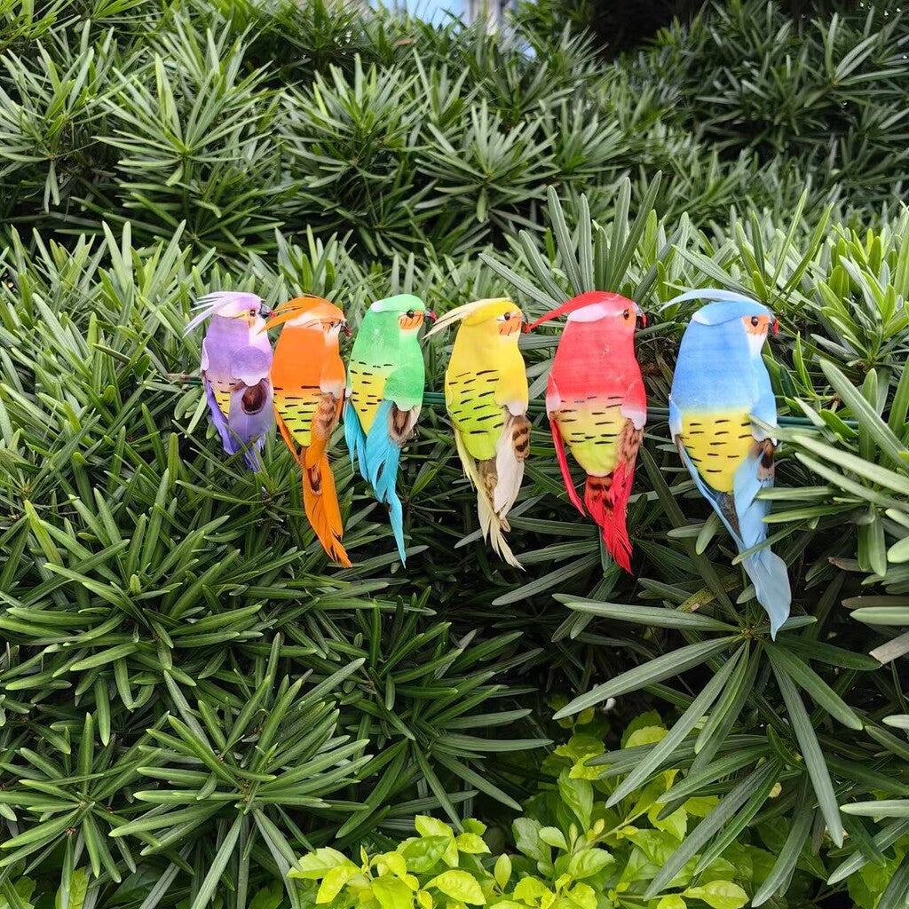 🐦 Oiseaux en plumes artificielles avec pince (12 pièces par paquet)
