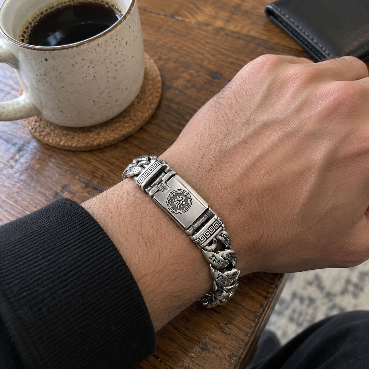 Bracelet rétro pour homme avec mantra à six syllabes