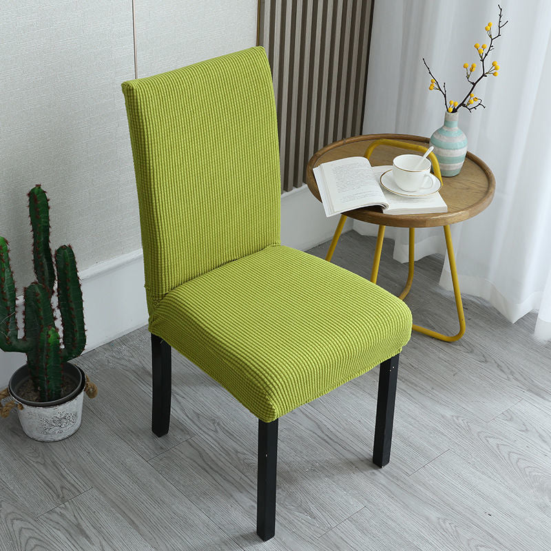 🪑Housses de chaise : redonnez instantanément un coup de jeune à une vieille chaise !