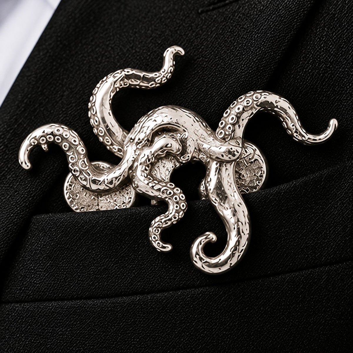 ✨ Broche animale sculptée de luxe – Un accessoire haut de gamme qui ne passe pas inaperçu, idéal pour les costumes et les blazers