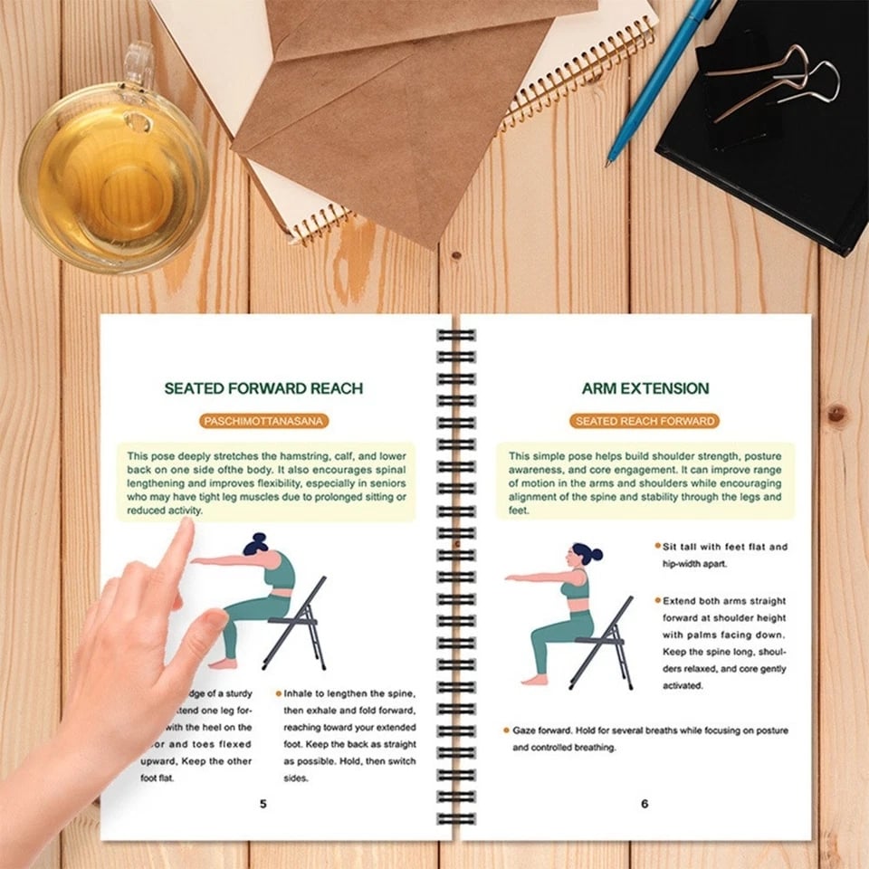 Le guide complet du yoga sur chaise pour les seniors : plus de 40 exercices simples avec une résistance légère pour retrouver force, mobilité et équilibre… et perdre du poids