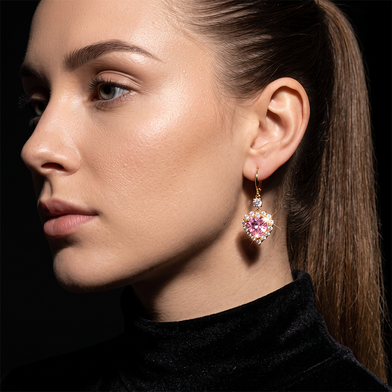 🩵Boucles d'oreilles pendantes en forme de cœur étincelantes