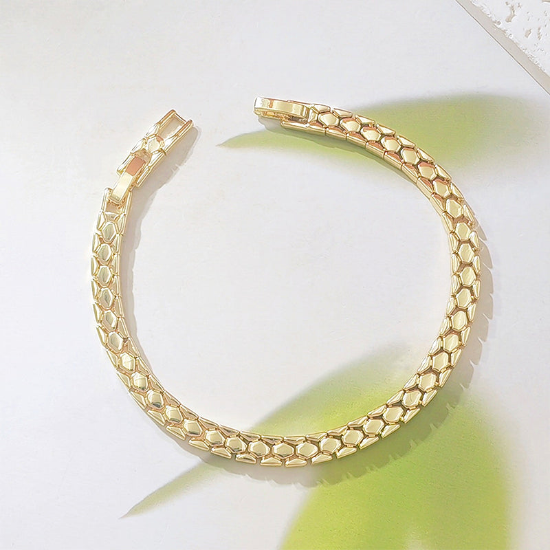 🎉 Soldes 2026 — Plus de 13 000 exemplaires vendus ! 💞 Bracelet élégant à chaîne dorée pour femme