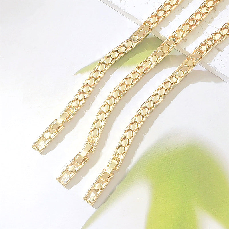🎉 Soldes 2026 — Plus de 13 000 exemplaires vendus ! 💞 Bracelet élégant à chaîne dorée pour femme